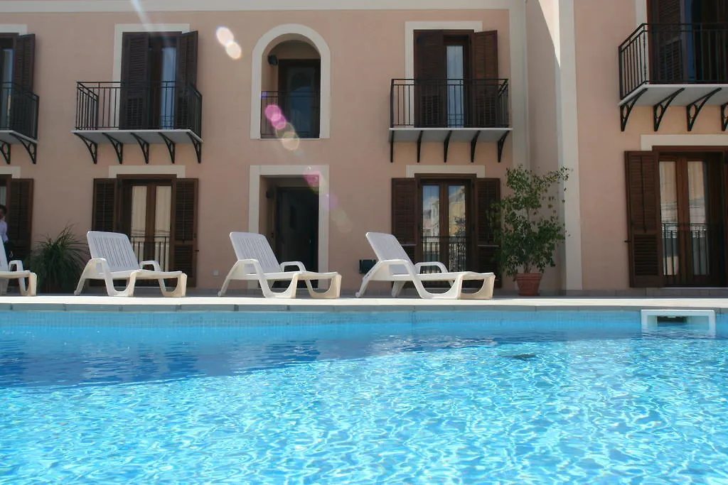 Moresco Resort Lampedusa 3*,