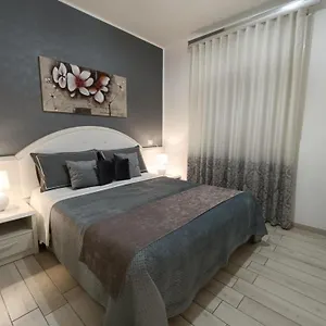  Bed & Breakfast Plaza